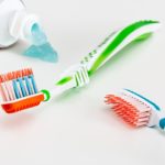 Čo si naštudovať pred výberom zubnej pasty?